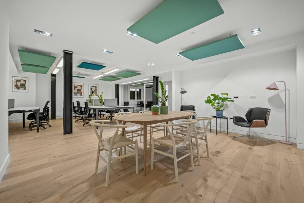 6 Brownlow Mews, Bloomsbury