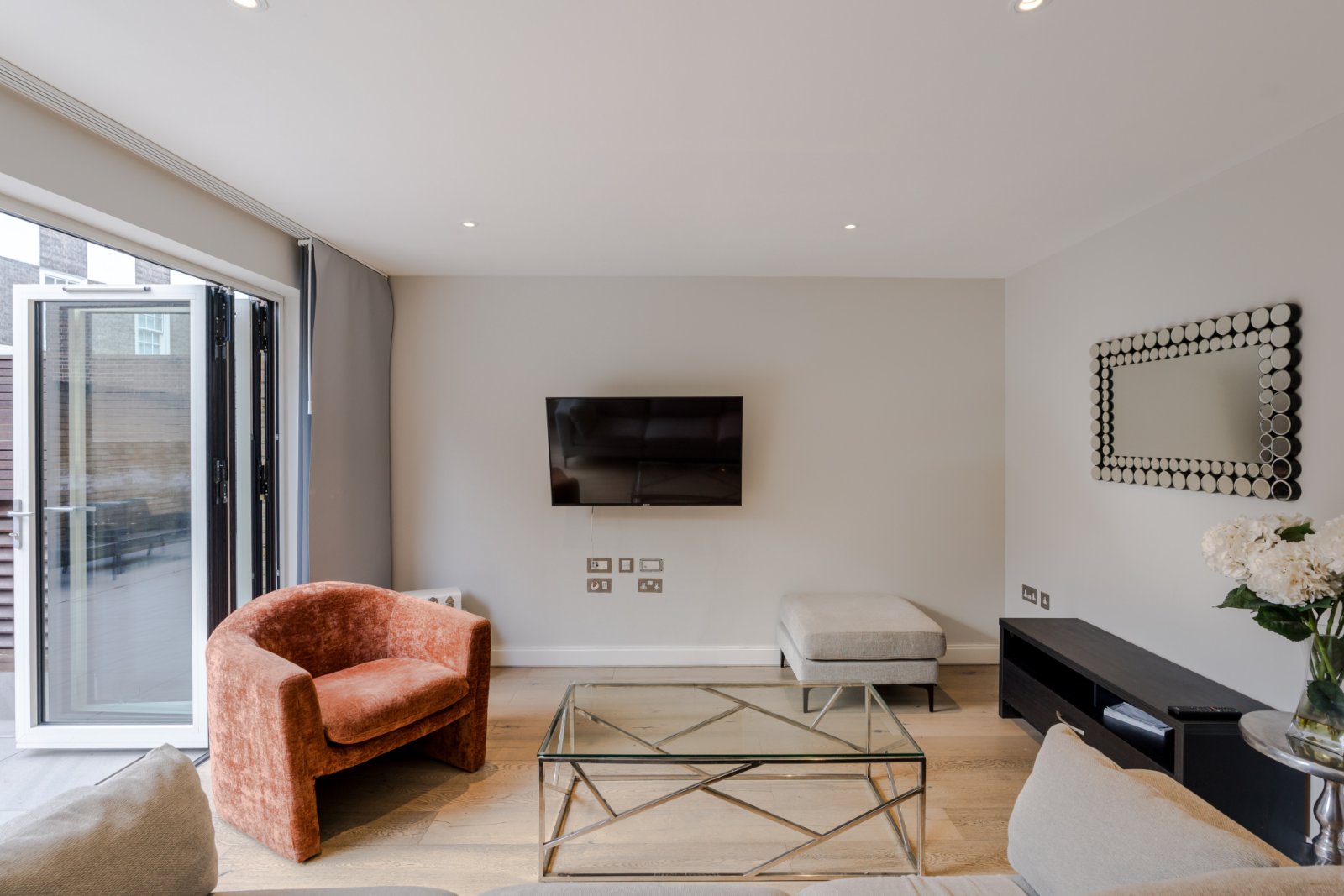 Ashburnham Mews